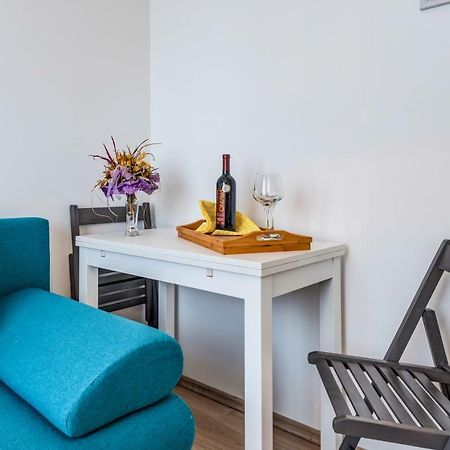 Chris'S Condo Сплит Екстериор снимка