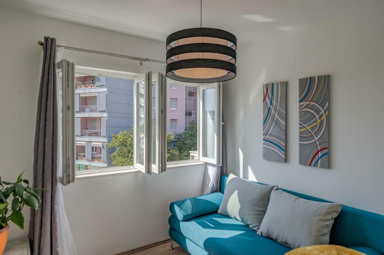 Chris'S Condo Сплит Екстериор снимка